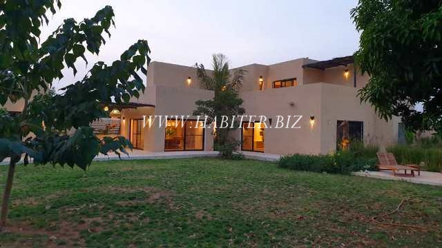 Belle maison toute neuve à vendre à Saly Ngaparou