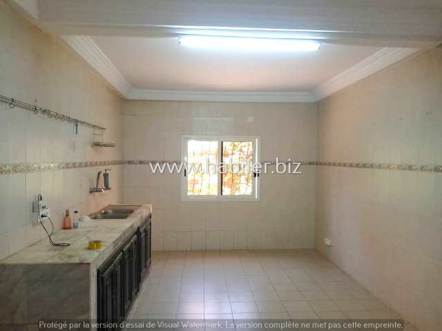 Villa R+1 à louer au Maristes