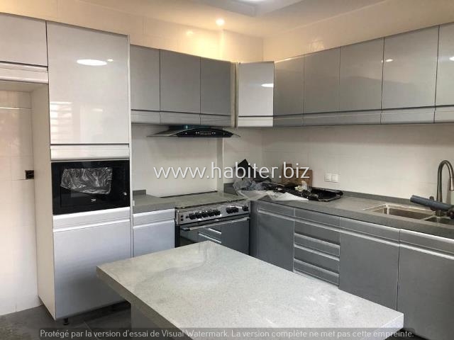 Villa R+2 à louer aux Mamelles