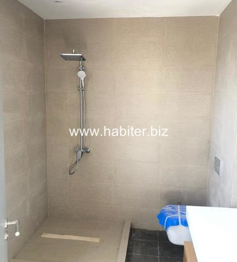 Appartement à louer à Mermoz