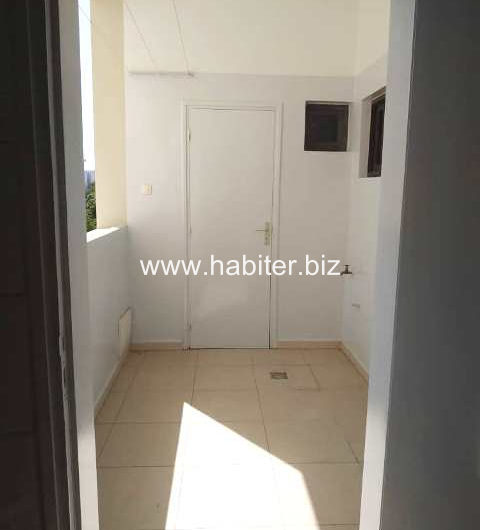 Villa basse à louer au Point E