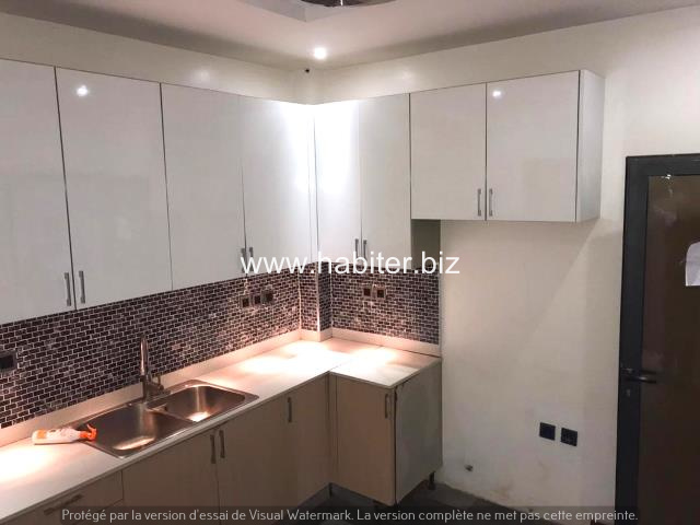 Villa R+3 à louer à la cité keur gorgui