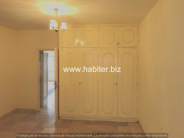 Villa R+2 à louer aux almadies