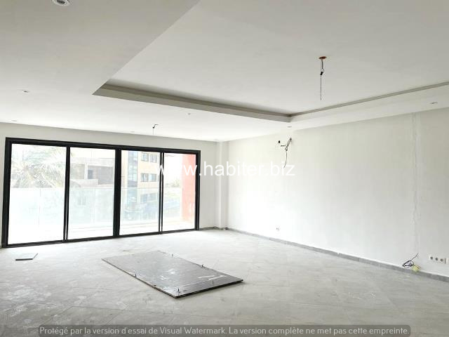 Appartements à louer au Point E