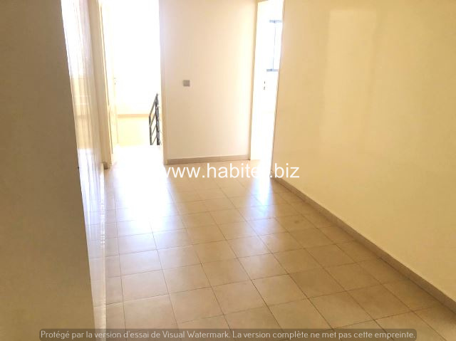 Appartement à louer à Yoff Djily Mbaye