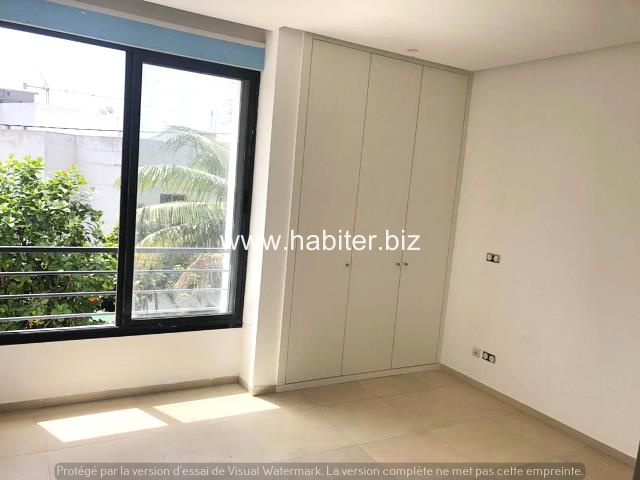 Appartement à louer à Mermoz