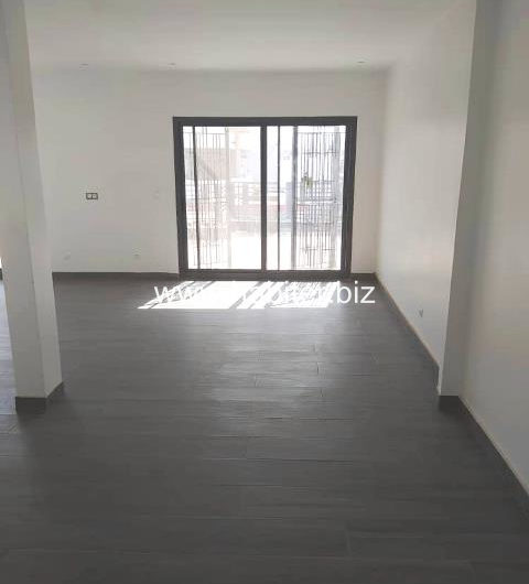 Villa R+2 à louer à Sacré coeur 3