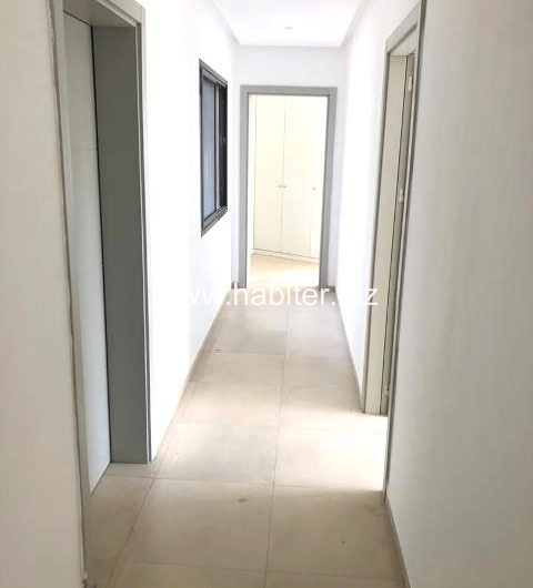 Appartement à louer à Mermoz