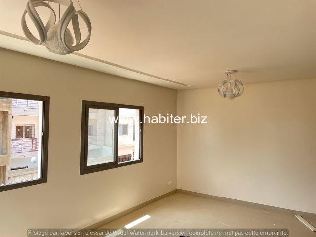 Appartements f3 à louer aux Mamelles cité Mbackiou Faye