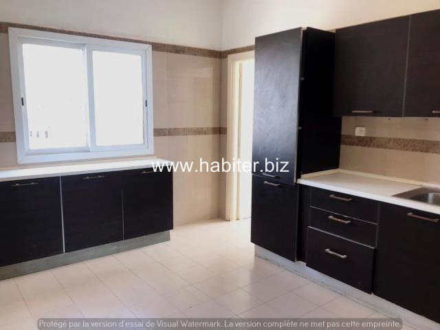 Appartement à louer aux Almadies au 2ém étage
