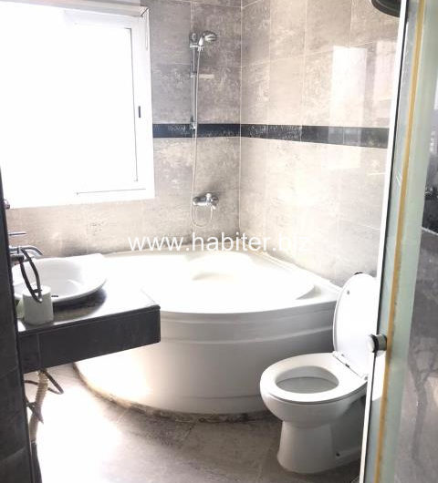 Appartement à louer aux Almadies au 2ém étage
