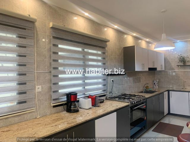 Appartement de 150m2 meublé à vendre à la cité Keur Gorgui