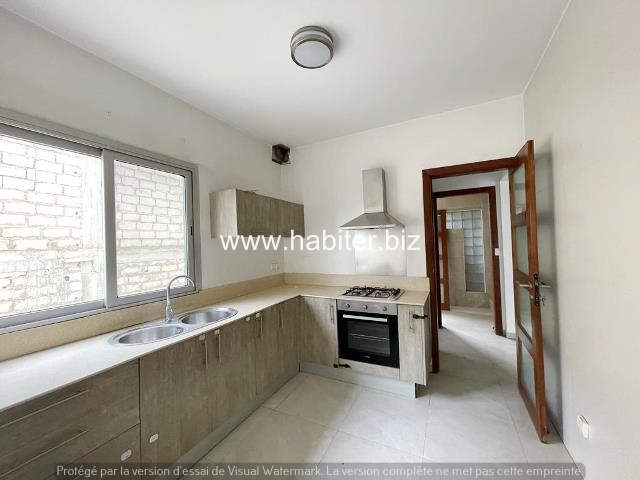 Appartement à louer à Mermoz
