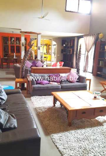 Belle villa R+1 à vendre à Ngaparou