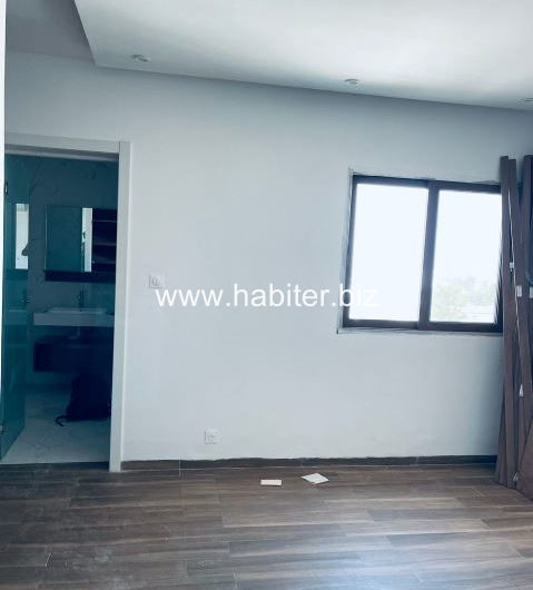 Penthouse de 341m2 à vendre aux Almadies