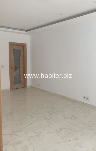 Appartement à louer à Sacré Coeur