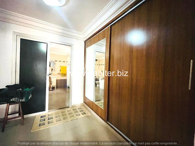 Villa R+2 à louer à Sacré cœur 1