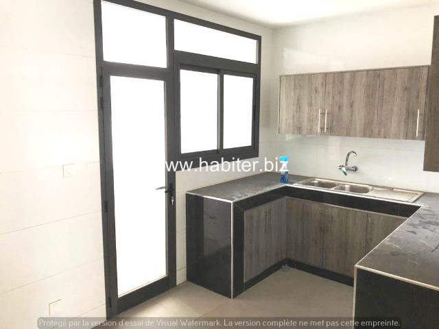 Appartement de 181m2 à vendre a Hann Marinas