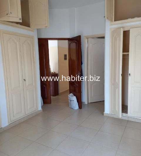 Villa R+1 de 230m2 à louer aux Maristes