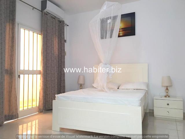 Appartement meublé à louer au Point E