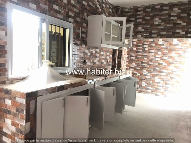 Villa R+1 de 400m2 à louer à Hann Bel Air