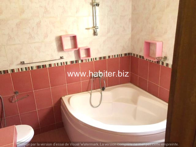 Appartement à louer à Mermoz