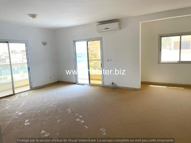 Appartement à louer à Fann hock