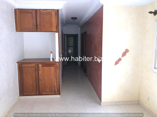 Appartement à louer à Mermoz