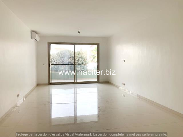 Appartement à louer au Point E