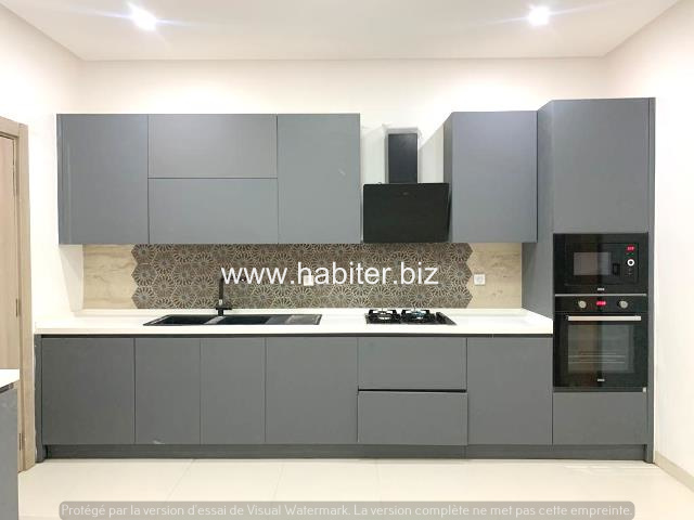 Appartement à louer au Point E