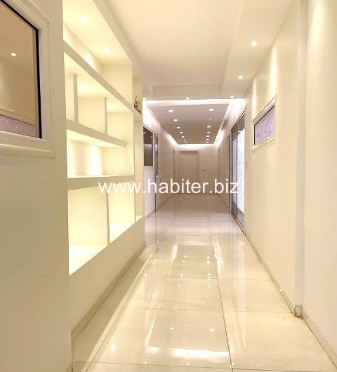 Penthouse de 408m2 à vendre aux Almadies ave vue sur mer