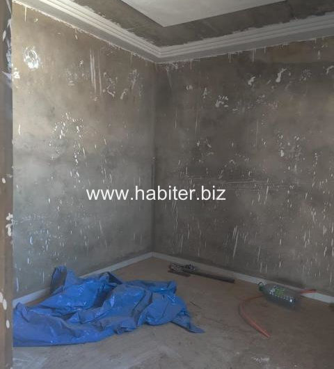 Immeuble R+5 en finition à vendre à la Cité Holding Baobab zac de Mbao
