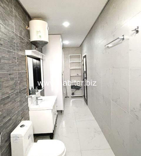 Villa R+1 meublée à louer à Ngaparou 