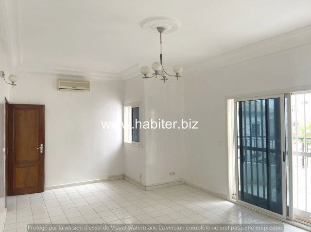 Villa R+1 à louer ou à vendre à Ngor-Almadies