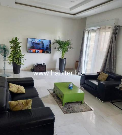 Villa R+3 à vendre à Sacré coeur 3