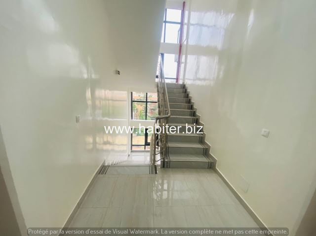 Appartement à louer à la Sicap Karack
