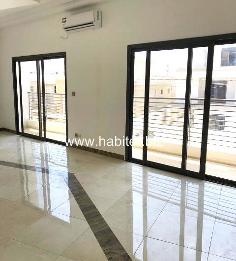 Duplex à louer aux Mamelles cité Cheikh Amar
