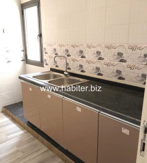 Appartement  à louer aux Mamelles cité Cheikh Amar