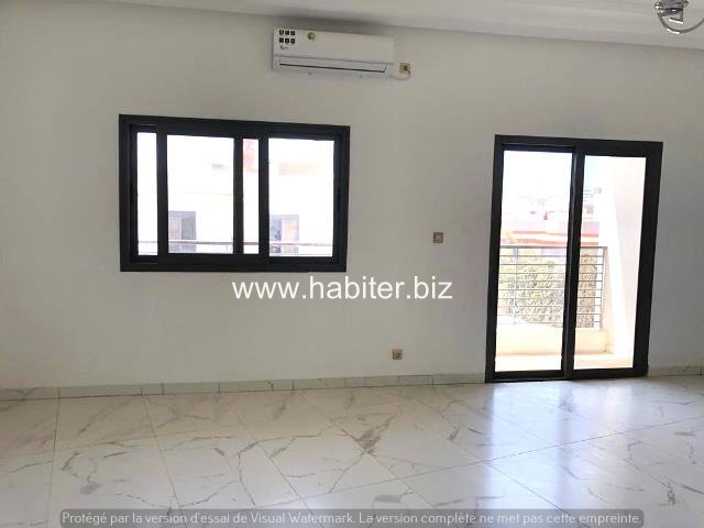 Duplex à louer aux Mamelles cité Cheikh Amar