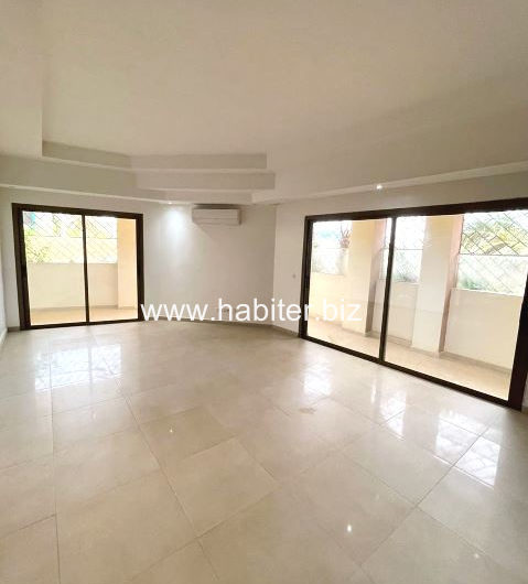 Appartement à louer aux Almadies côté King Fadh palace