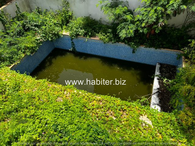 Villa de 500m2 à rénover ou à démolir à vendre Ngor Virage.