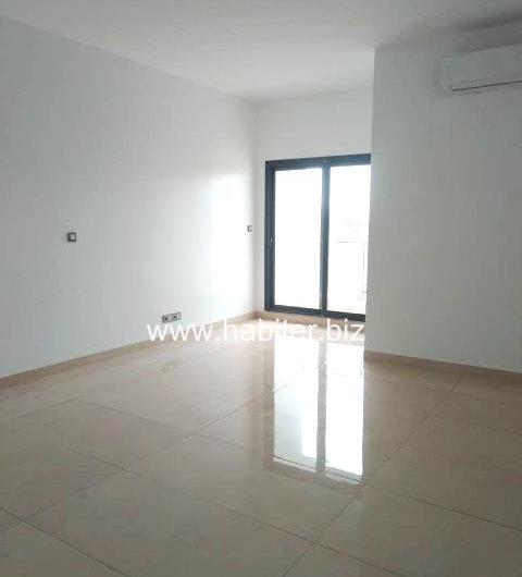 Appartement à louer à Mermoz