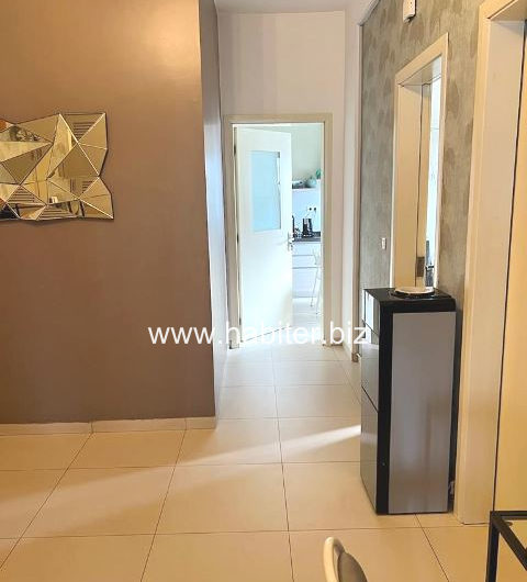 Bel appartement vide de 117m2 à vendre au Point E