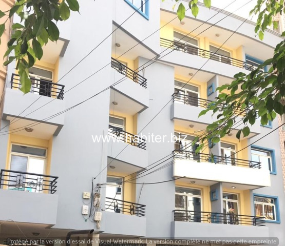 Immeuble R+4 à vendre à la cité keur Gorgui