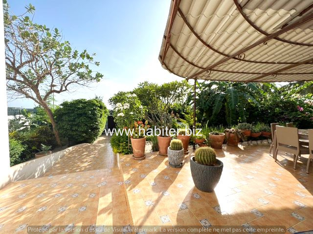 Villa R+1 vue sur Mer à louer à Fann Mermoz