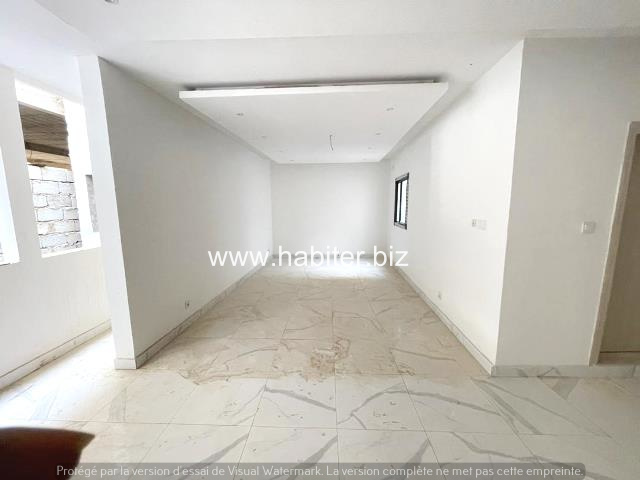 Appartements à louer aux Almadies à la zone de recasement