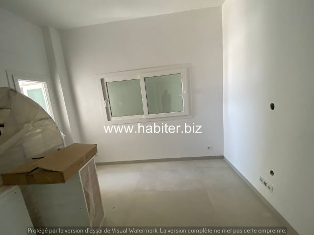Joli Penthouse à louer aux Mamelles