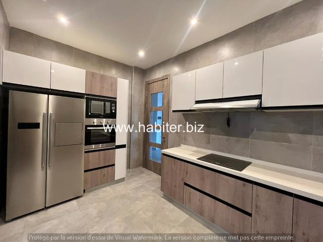 Appartements de 184m2 et 156m2 à vendre à Fann Résidence
