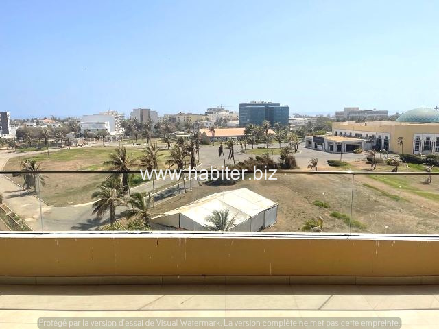 Appartement à louer aux ALMADIES à coté du King Fahad Palace