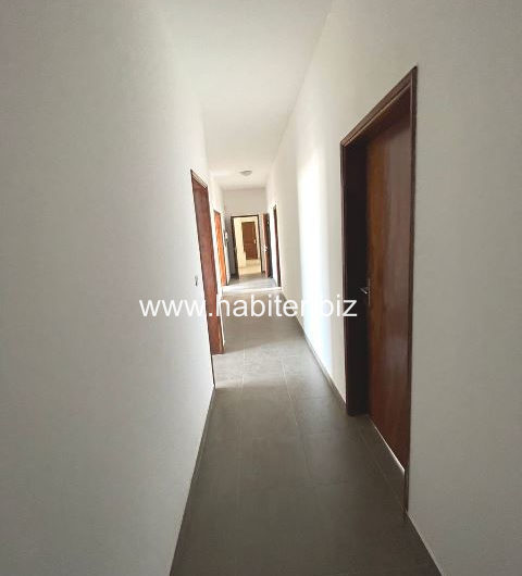 Appartement à louer à la cité keur gorgui